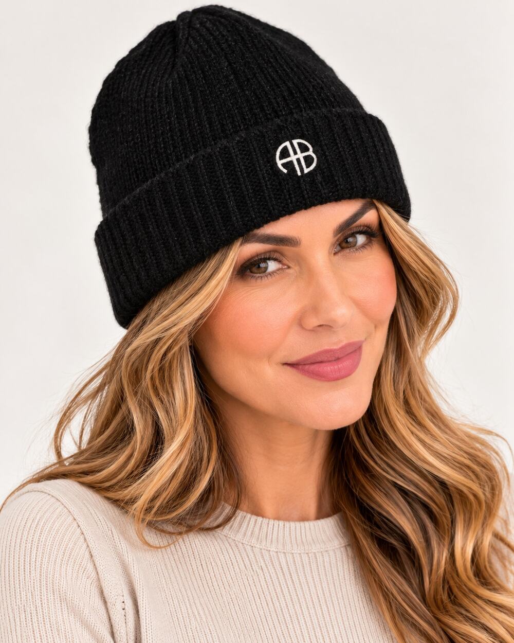ANINE BING Elia Beanie in Black White Logo
